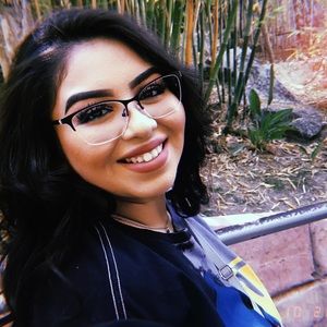 Meet your Posher, Ivette